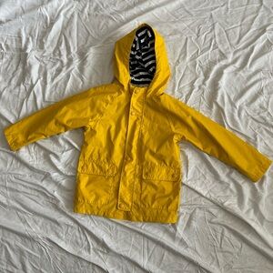 Gap yellow lined raincoat (size 5)